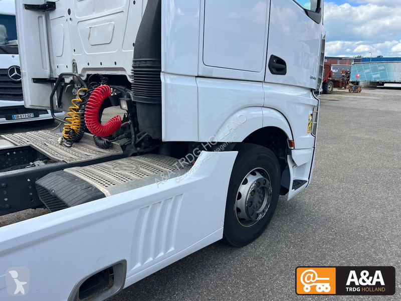 Cabeza tractora Mercedes ACTROS 1845