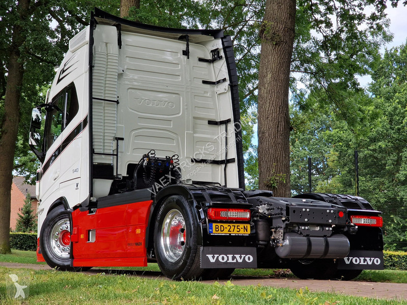 جرار Volvo Aero Globetrotter XL 4x2 - New -...