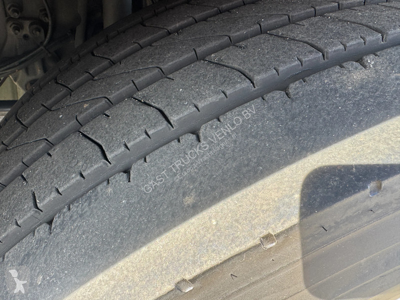 Trekker Volvo 500 Globetrotter XL Special /...
