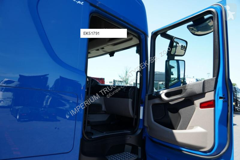 جرار Scania