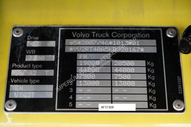 Влекач Volvo FH 500