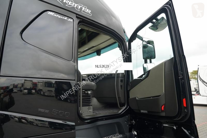 Влекач Volvo FH 500 / XXL / RETARDER / LOWDECK...