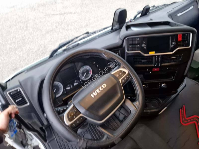 Iveco 530 tractor unit