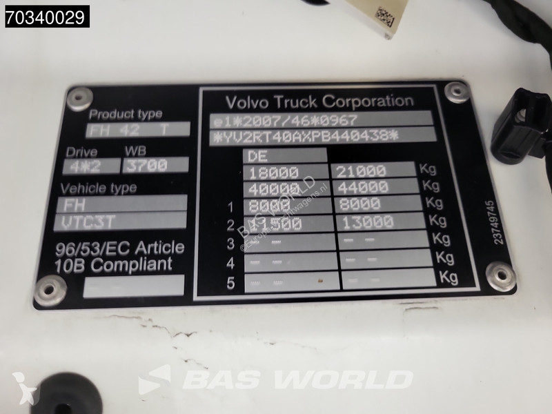 Volvo 500 4X2 XL 2xTanks Navi Standklima ACC...