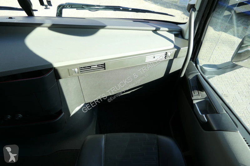 Traktor Volvo 500 | I-PARK-COOL | 2 Tanks |...