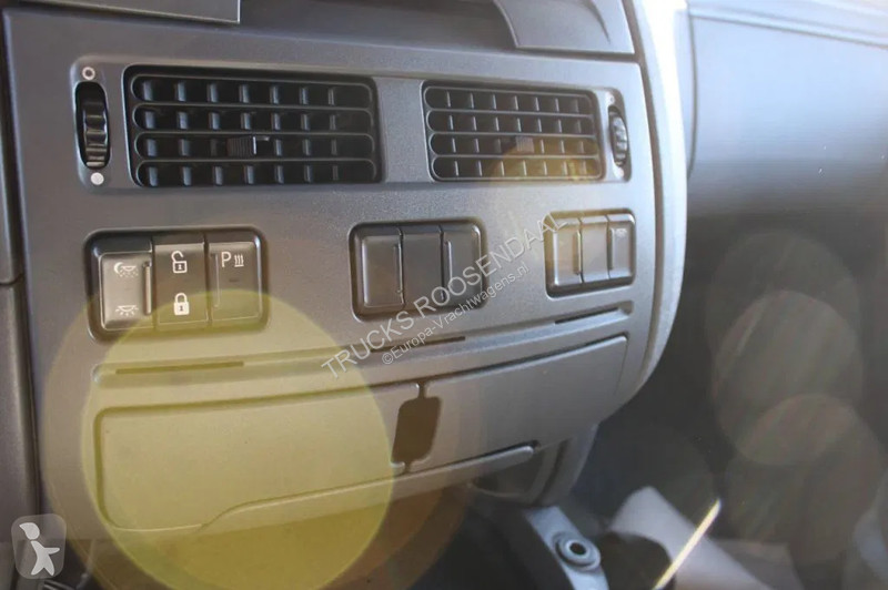 Tahač DAF 106440 + EURO 6 + SPOILER + TUV...