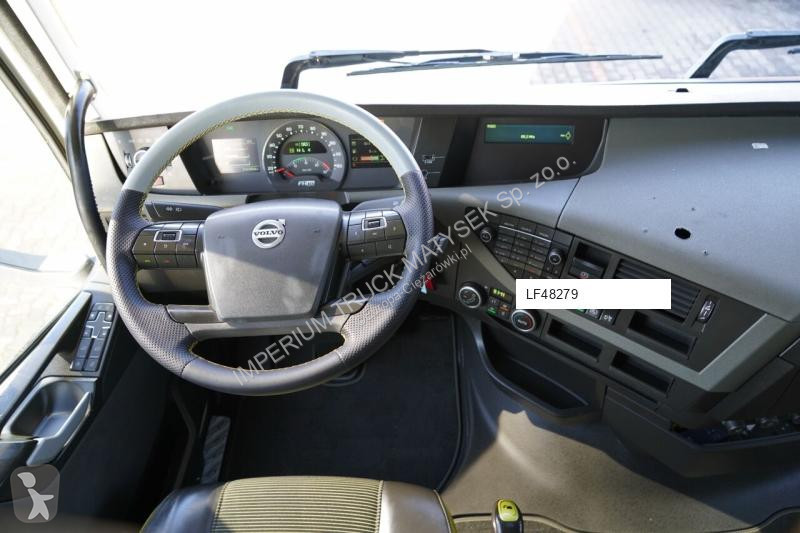 Влекач Volvo