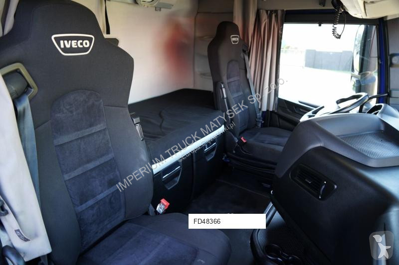 Влекач Iveco S-Way 460