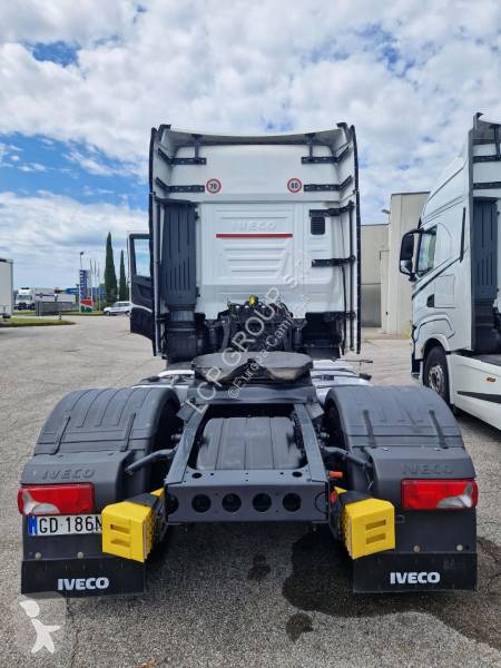 جرار Iveco
