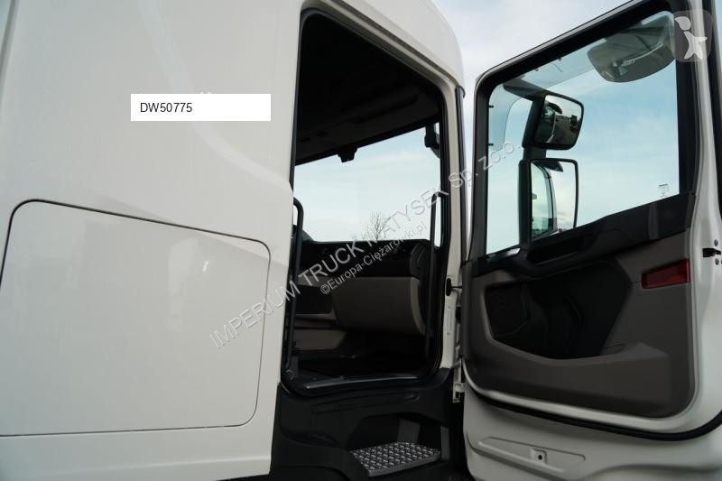جرار Scania R500