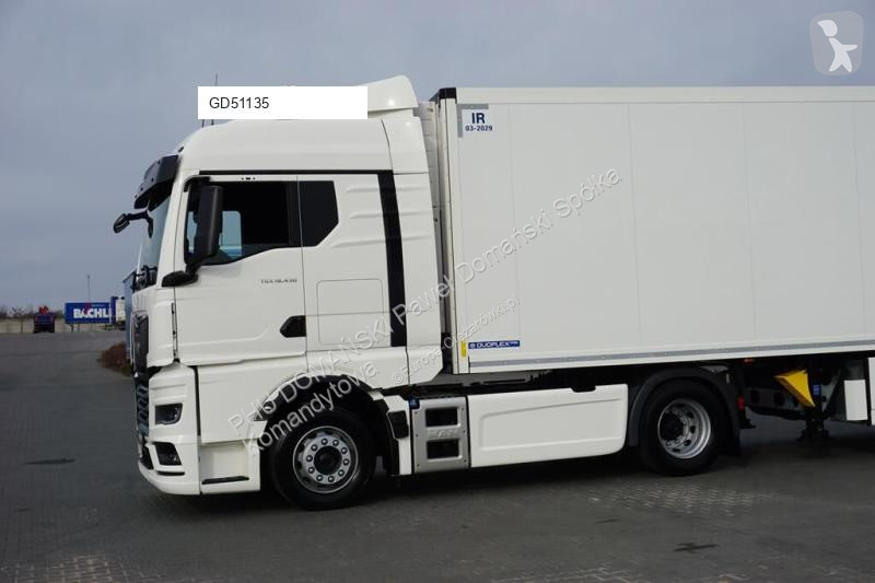Cap tractor MAN CHŁODNIA / CARRIER VECTOR 1550...
