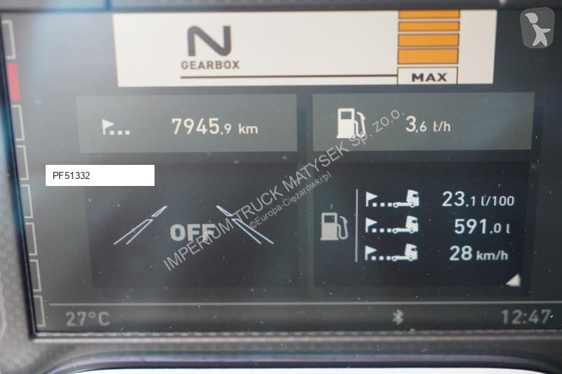 جرار Renault T 520