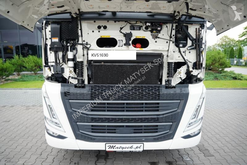 Cap tractor Volvo I-SHIFT