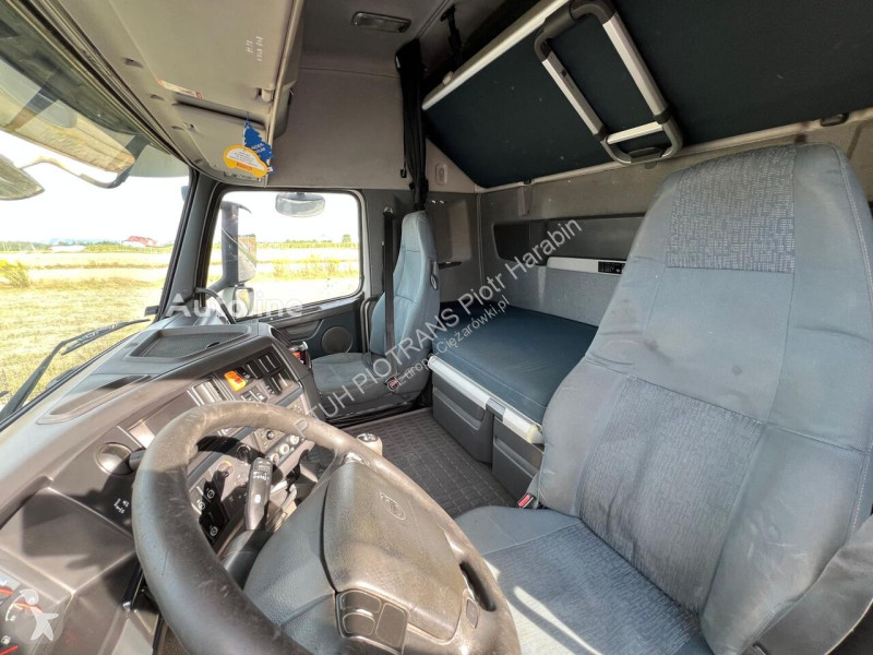 Trekker Volvo FH440/ MANUAL/ NISKI PRZEBIEG/...