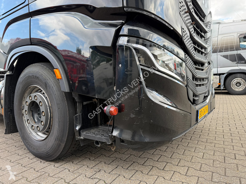 Tracteur Iveco 460 *LNG* Euro 6D Retarder Smart...