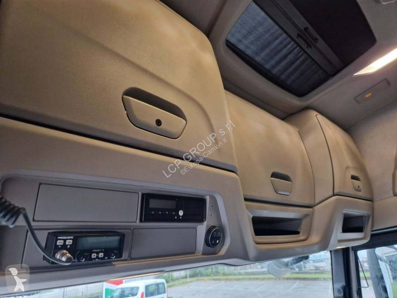 Iveco 530 tractor unit