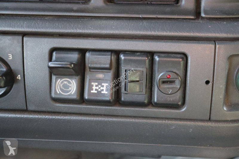 Traktor Volvo 460 Globetrotter