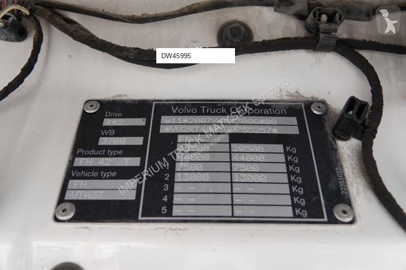 Tahač Volvo FH 500 / NISKA KABINA / HYDRAULIKA...
