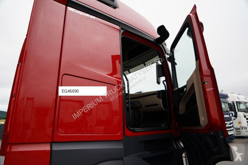 Tractor Mercedes ACTROS 1845