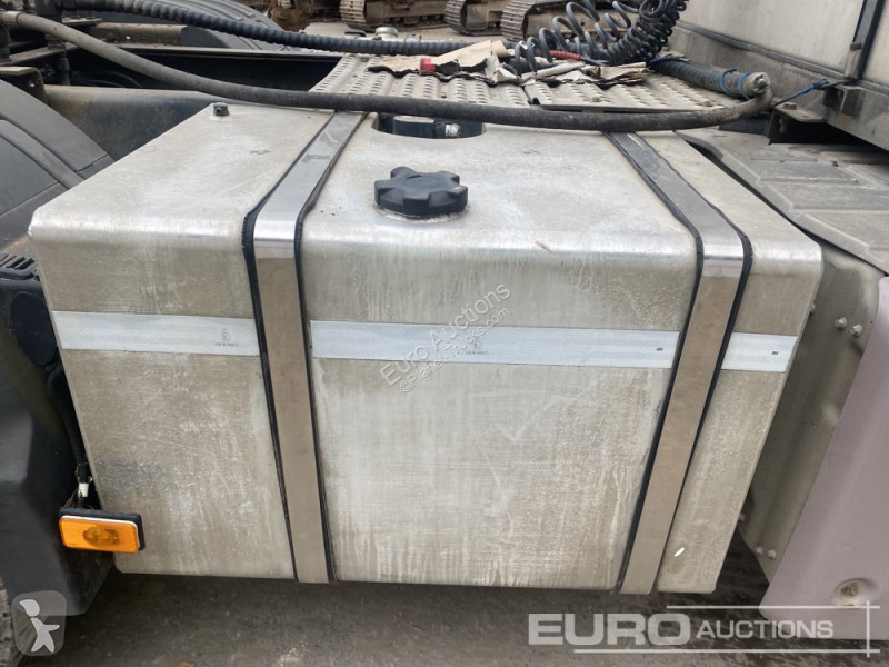 Traktor Renault C520
