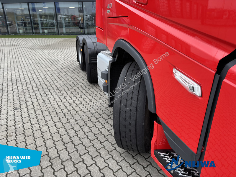 جرار Volvo 460 Aero 6x2/4 I-Park + I-Save