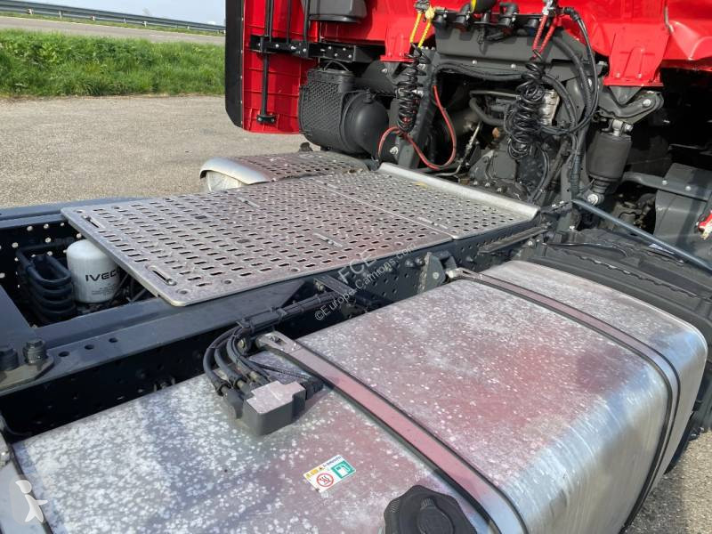 Iveco  tractor unit