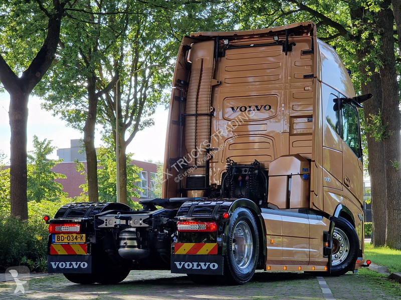 Traktor Volvo 13500 Aero Globetrotter XL 4x2 -...