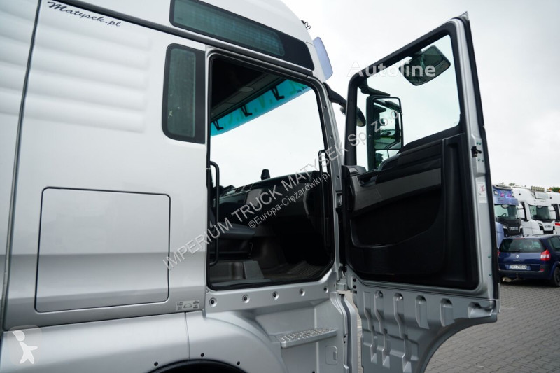 جرار MAN TGX 18.520