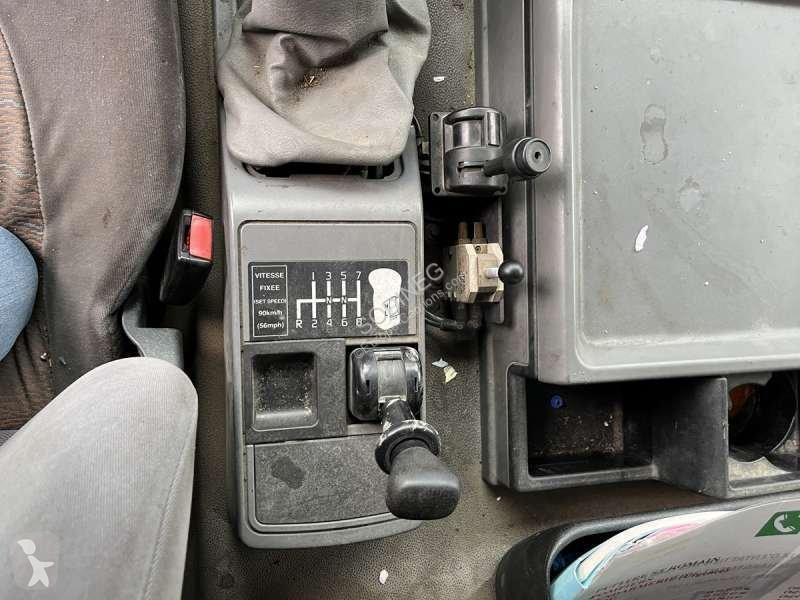 جرار Renault PREMIUM .19 DCI 4X2