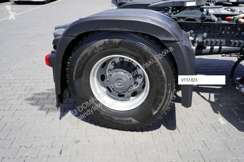 Влекач Mercedes AROCS / 2053 / ACC / E 6 / MP 5...