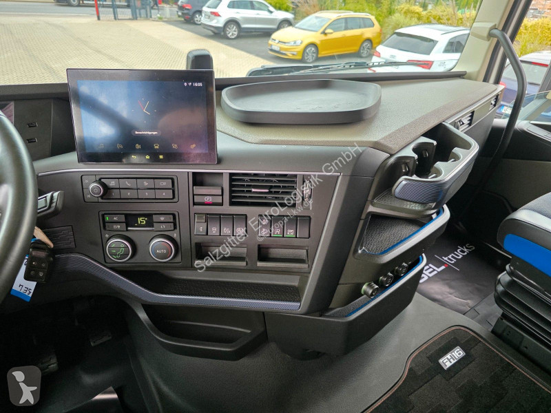 جرار Volvo 500 | 6E | Teilledersitze |...