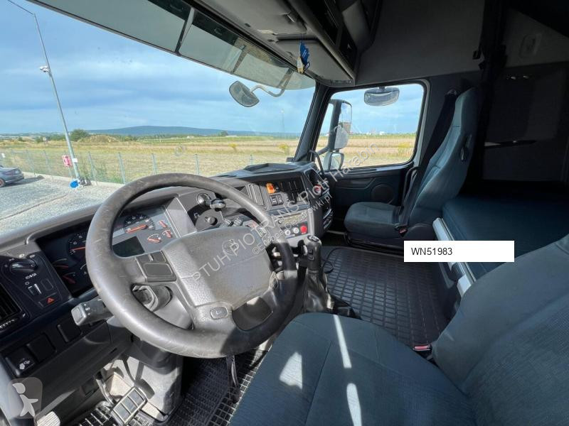 Trekker Volvo FH440/ MANUAL/ NISKI PRZEBIEG/...