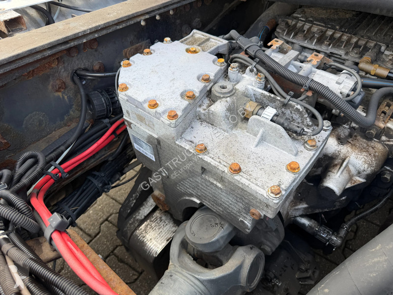 Cabeza tractora Volvo 16750 6X4 Euro 5 Retarder...