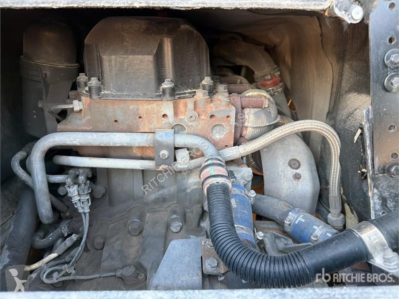 Cabeza tractora DAF 4x2 S/A Sleeper Truck Tractor