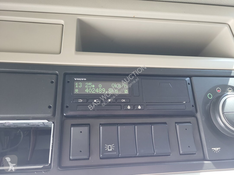 Tracteur Volvo 500