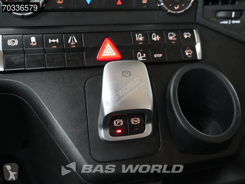 Ciągnik siodłowy Mercedes 1851 4X2 BigSpace APK...