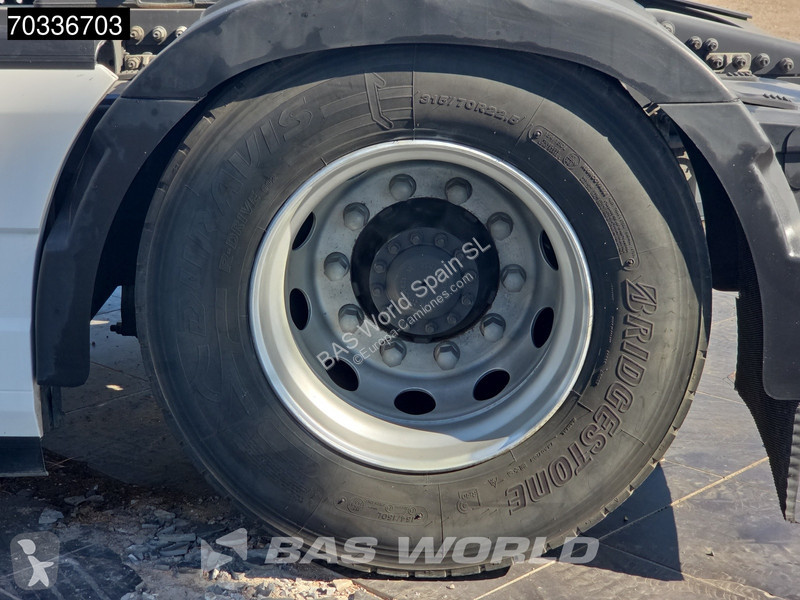 Тягач Volvo 500  4X2 XL 2xTanks Xenon ACC