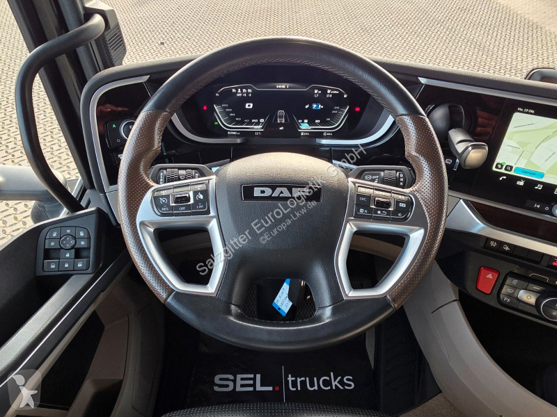 Traktor DAF + 530FT