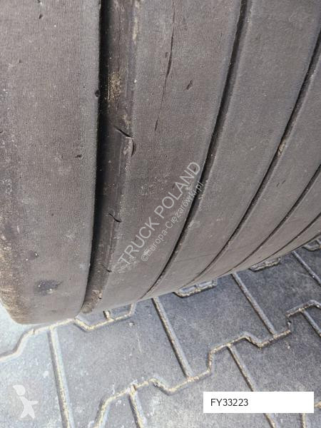 Ansamblu cap tractor si semiremorca Volvo XXL...