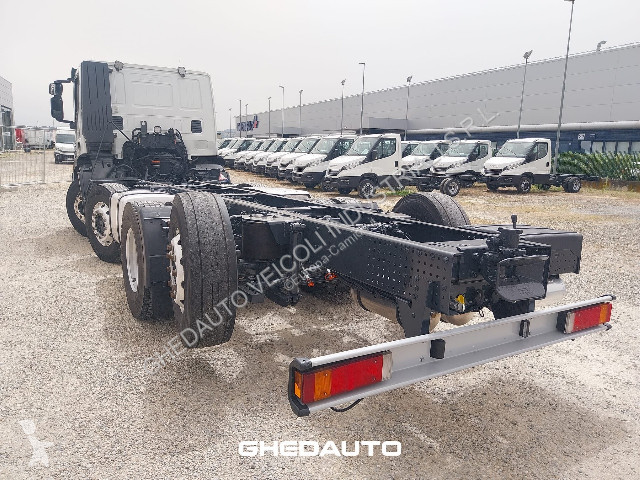 Camion Iveco Stralis AD440S42 - 8X2 (2+2)AUSTERAS