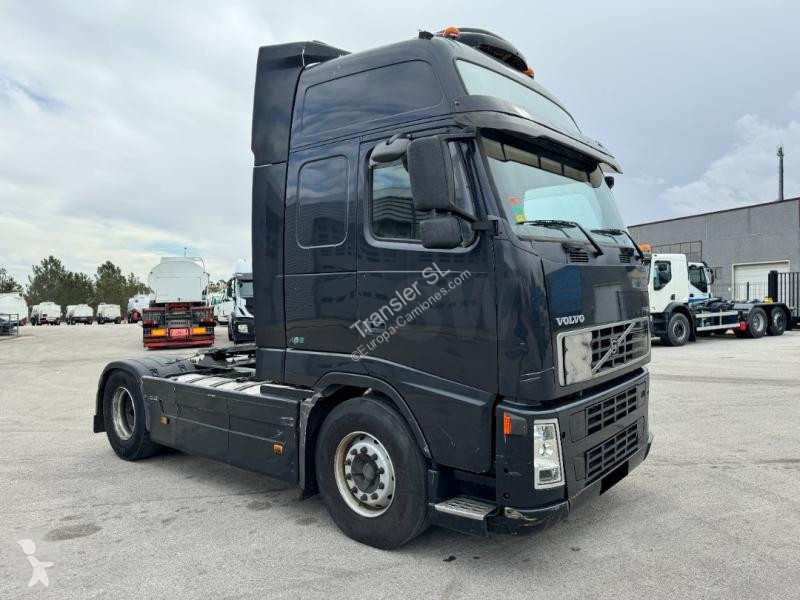 Traktor Volvo 460