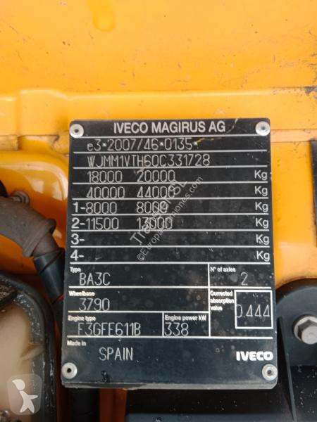 Tahač Iveco AS 440
