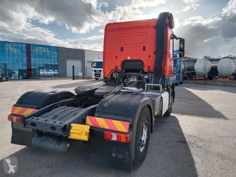 Traktor Mercedes 1842 LS