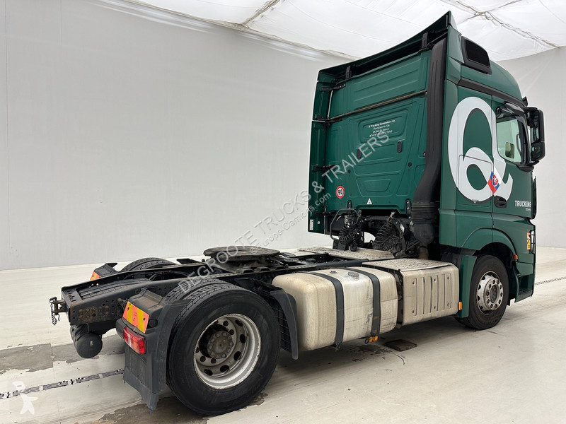 Traktor Mercedes 1845 BigSpace