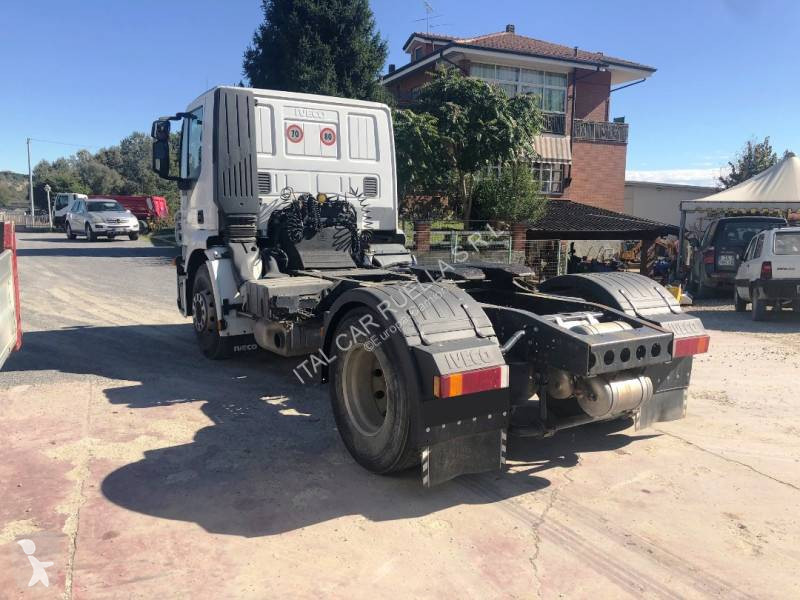Tahač Iveco