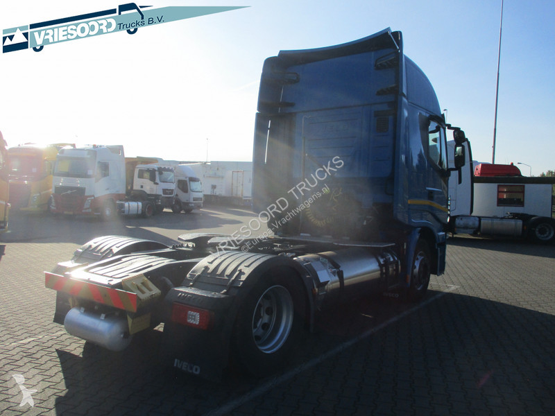 Traktor Iveco 460 NP/ LNG