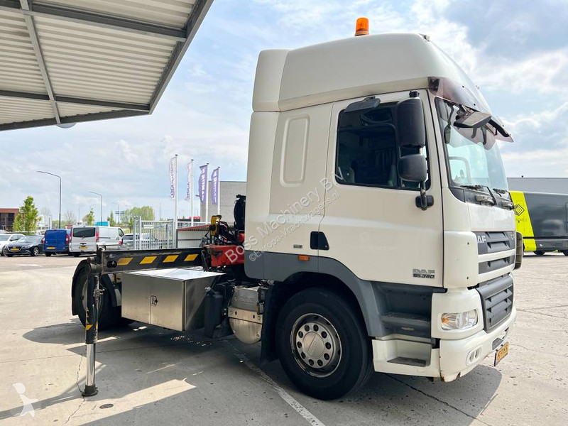 Traktor DAF 360 + Effer 165-11-48 - 13.30 Crane...