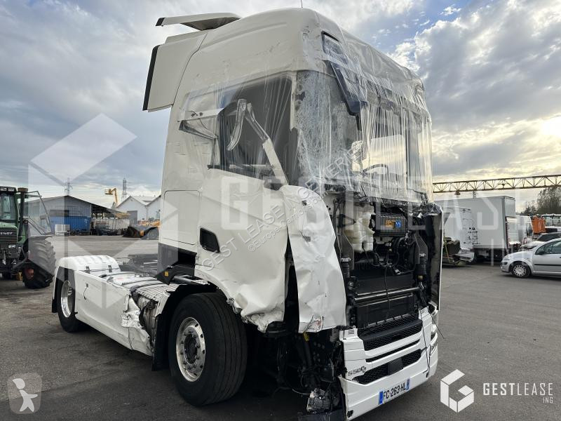 Traktor Scania 500