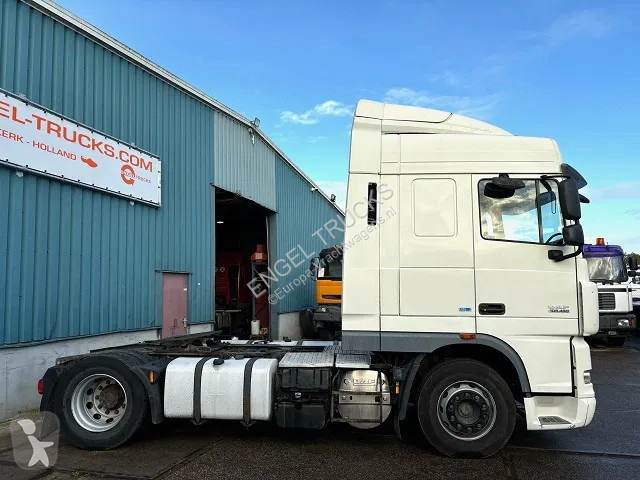Tracteur DAF 105460 SPACECAB (ZF MANUAL GEARBOX...
