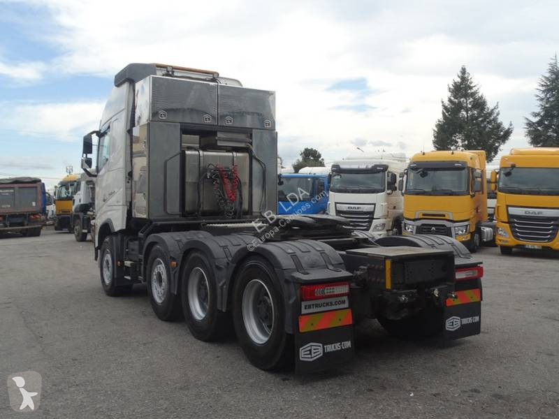 Tractor Volvo